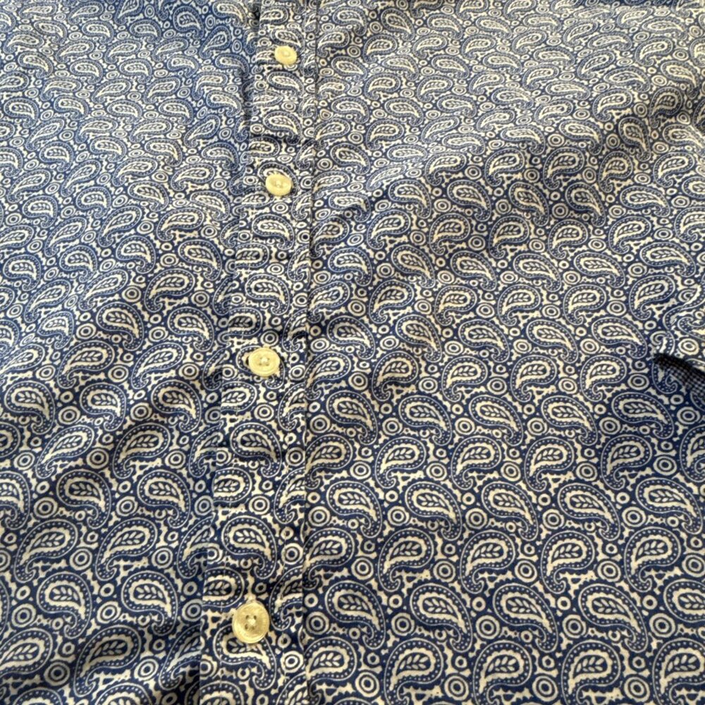 Ben Sherman Mens Button Down Shirt XL Paisley Long Sleeve Blue/White 100% cotton - Picture 2 of 10
